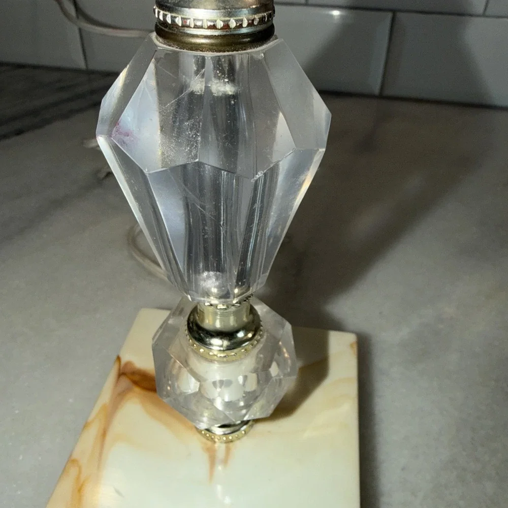Vintage Acrylic Desk/table Lamp With Marble Look‎ Base And New Linen ShadeGW008